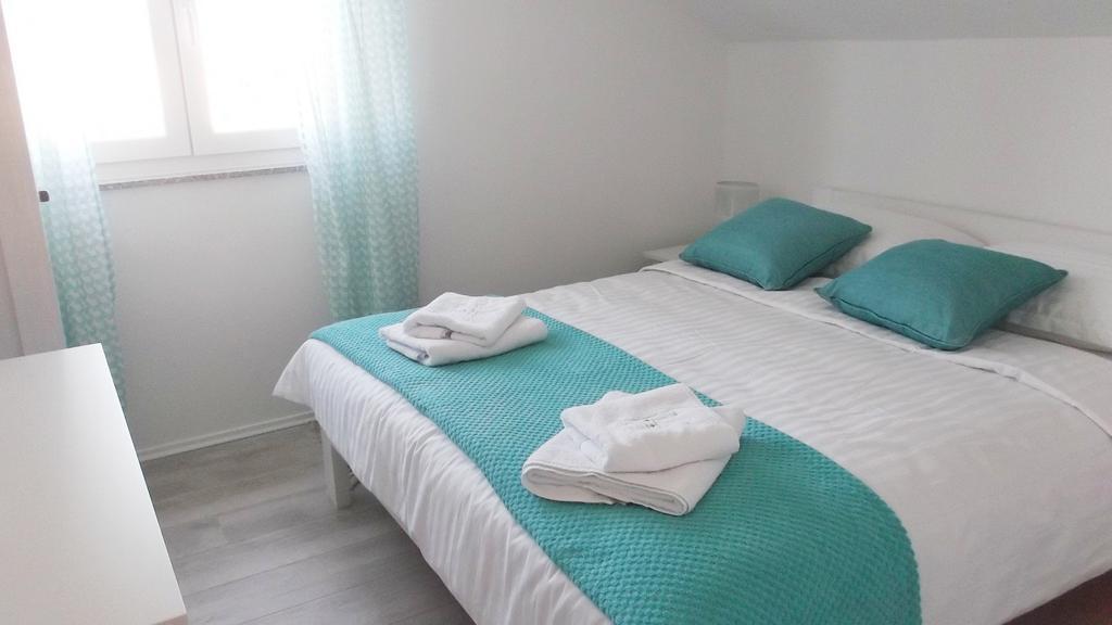 Apartments Horvat Vodice Cameră foto